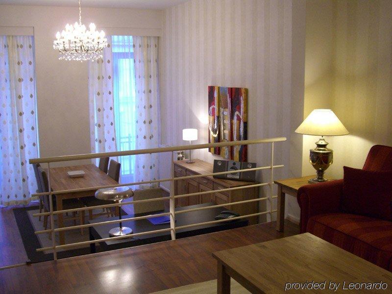 Thon Residence Florence Aparthotel Брюссель Екстер'єр фото